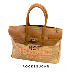Bolso R&S is not from Paris