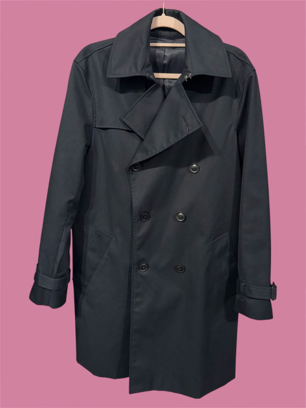 Gabardina Not a Saint MNG...