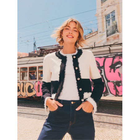 CARDIGAN BICOLOR NEGRO Y CRUDO RIBETES DESHILACHADOS