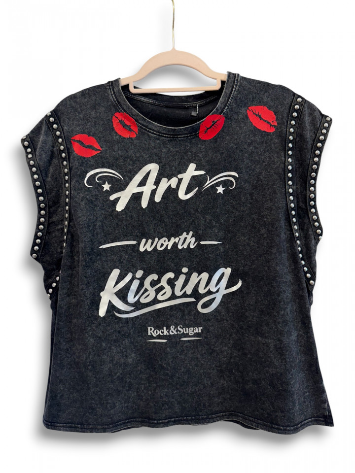 Camiseta Art Worth Kissing...