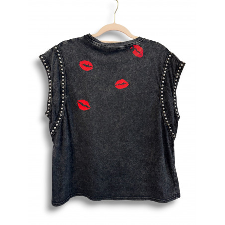 Camiseta Art Worth Kissing Silver