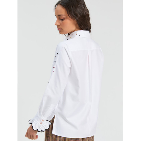 CAMISA BLANCA BORDADOS HOTEL VILAGALLO